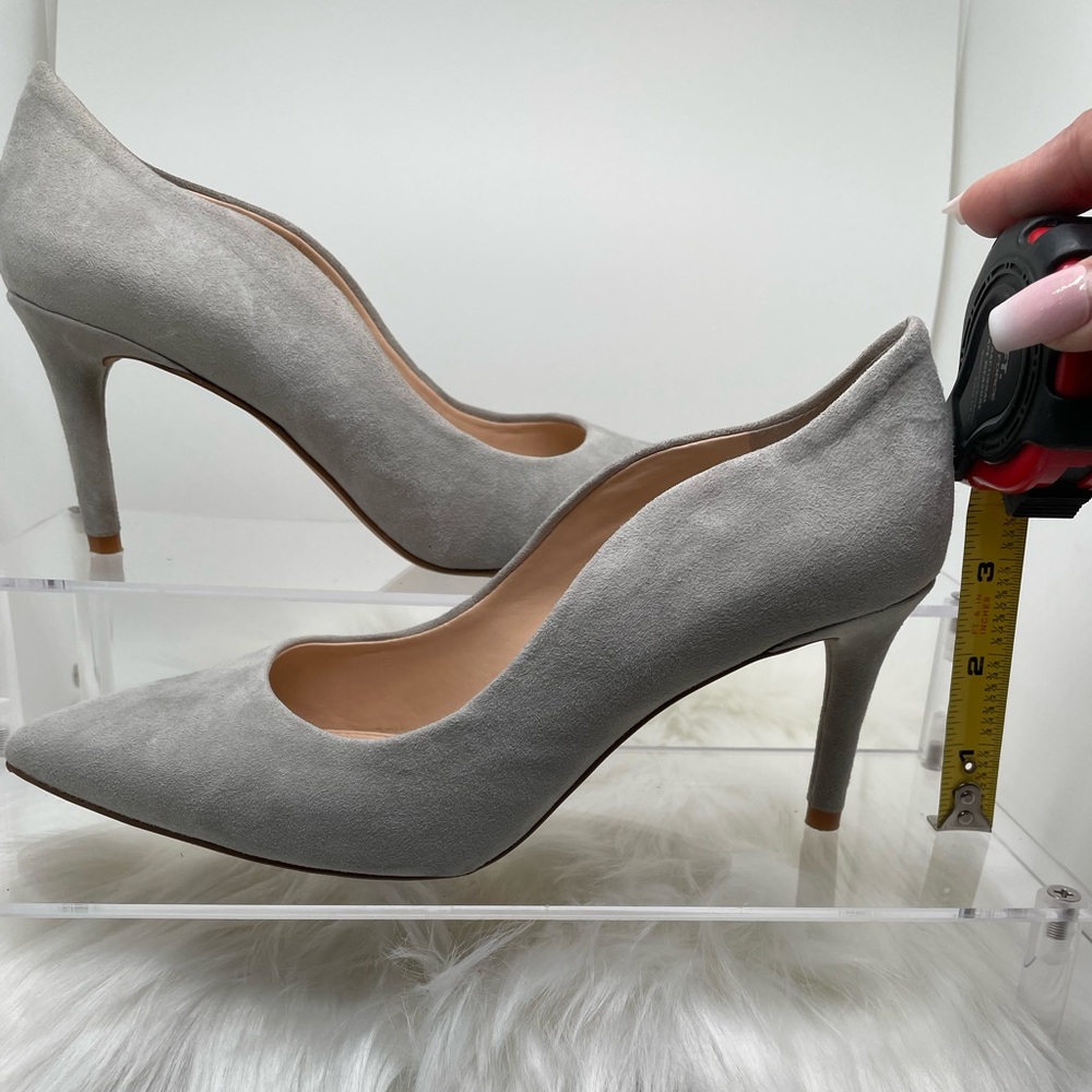 Vince Camuto size 7 heels